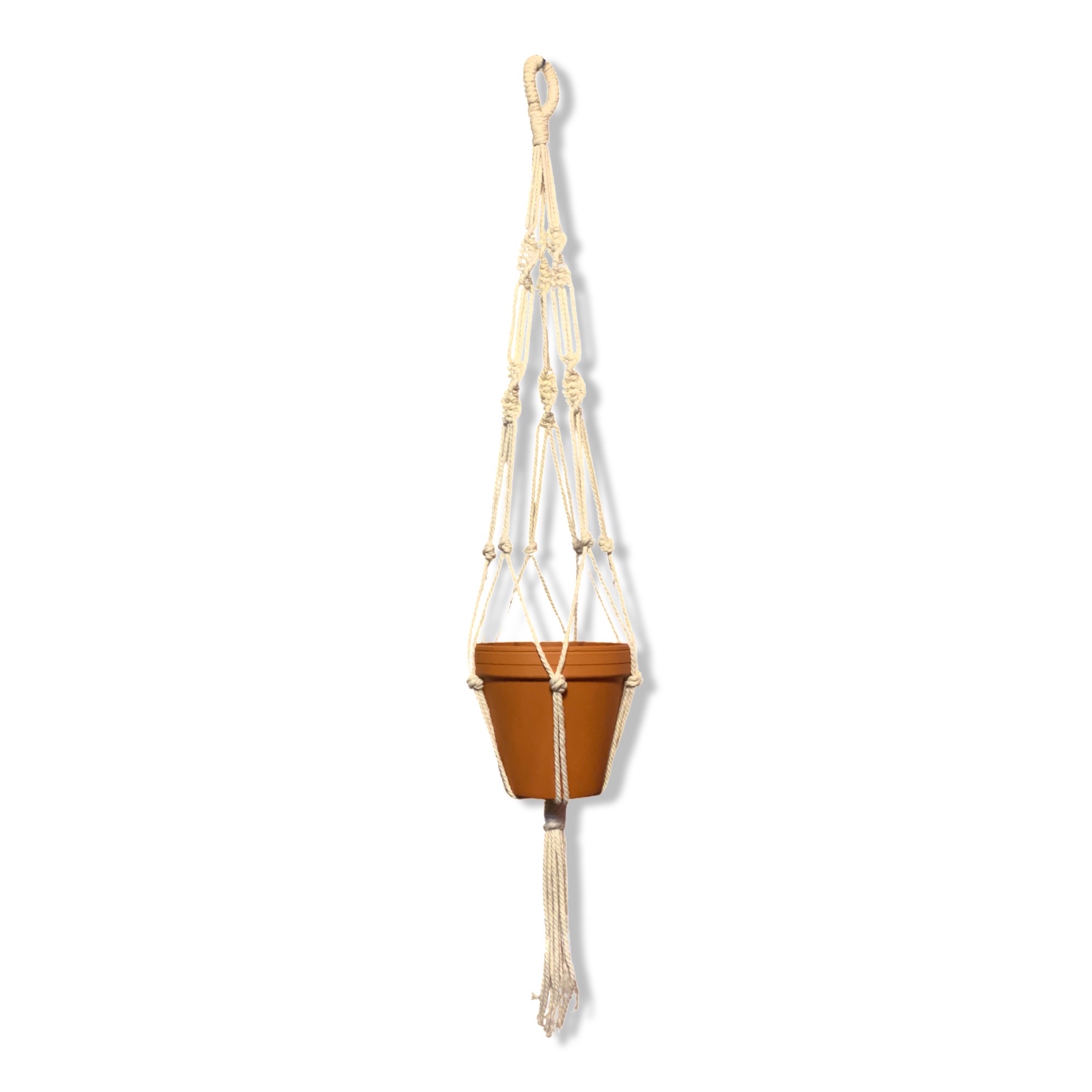 Macramé plantenhanger wit spiral knot