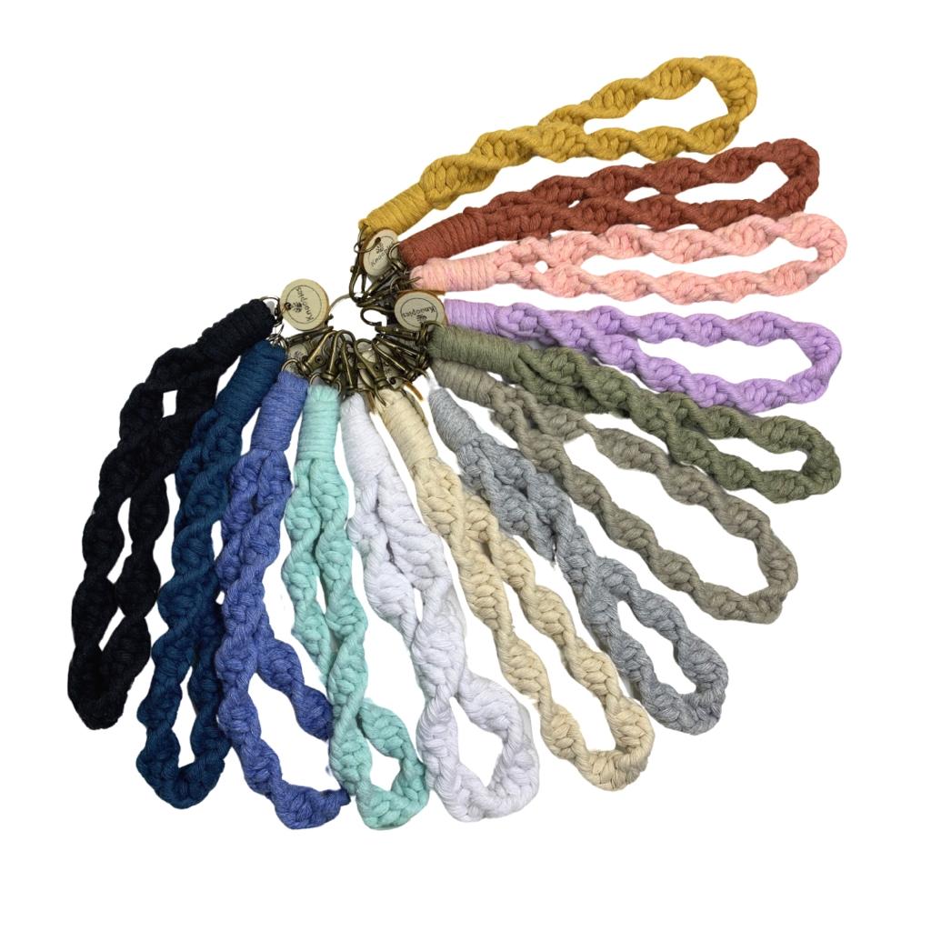 Pols keycord macrame spiral knots twist